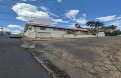 Jardim Alexandre Campos  ME 4090